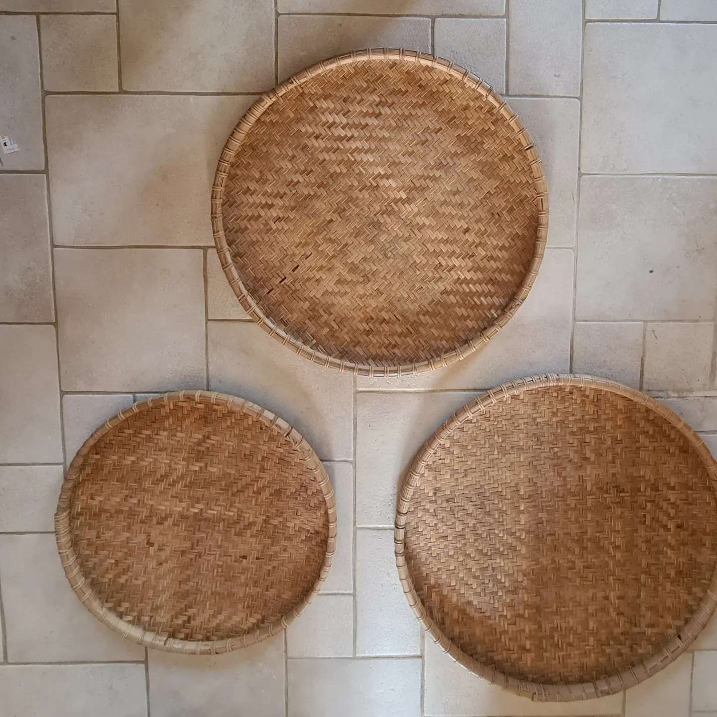 Trio de plateaux en bambou tressé ancien