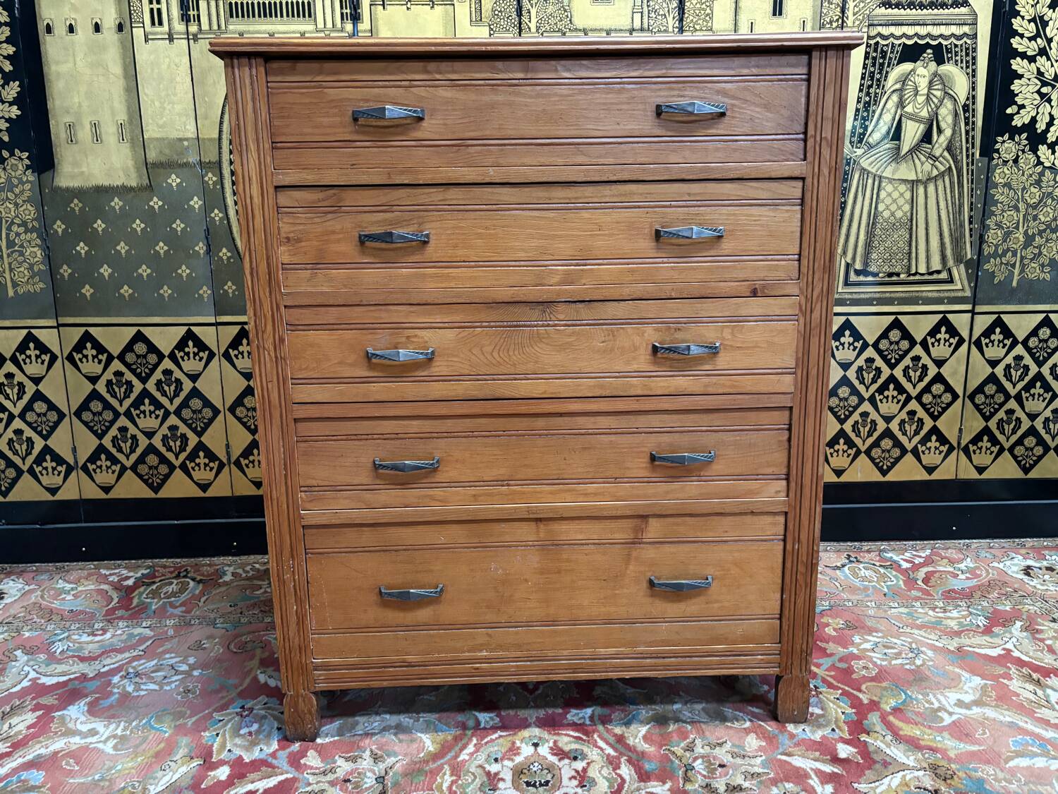 Art deco chest of drawers/chiffonier