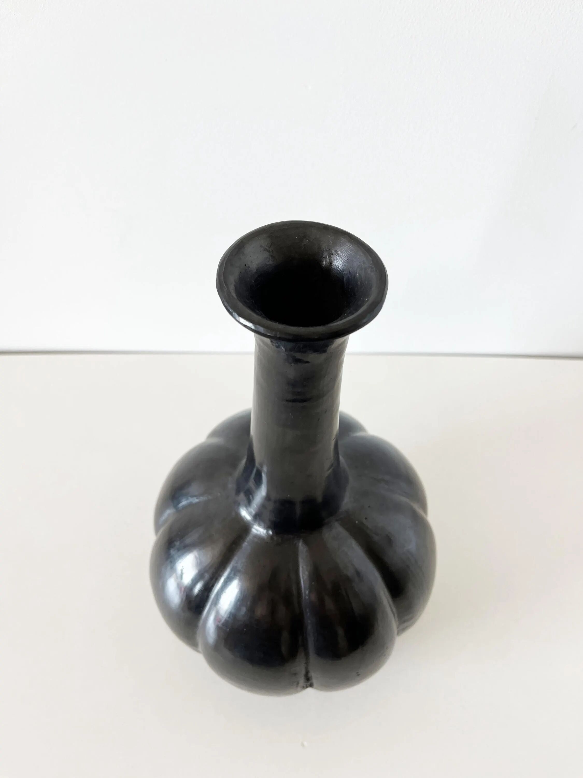 Vase céramique émail noir 1950