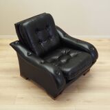 Black armchair, Italian design, 1980s, production: Italy