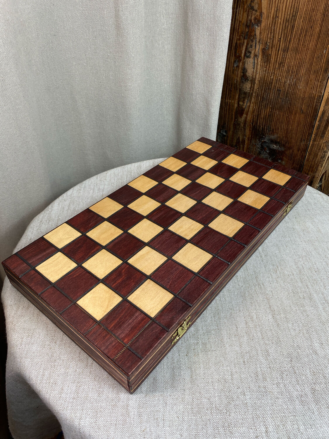 Wooden checkers game