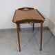 Table d'appoint plateau de service Aase Dreieri Ganddal Norvège  en teck et chêne années 1960