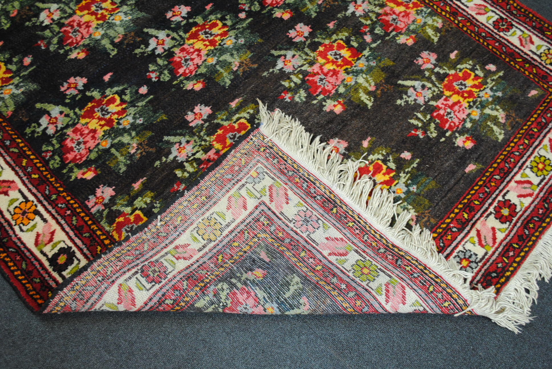 Carpet persian knotted hands 208x134cm