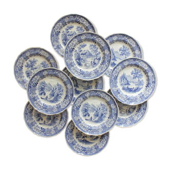 11 vintage Villeroy and Boch "Burgenland" earthenware soup plates