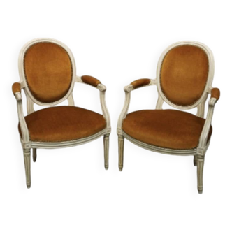 Pair of Louis XV style cabriolets