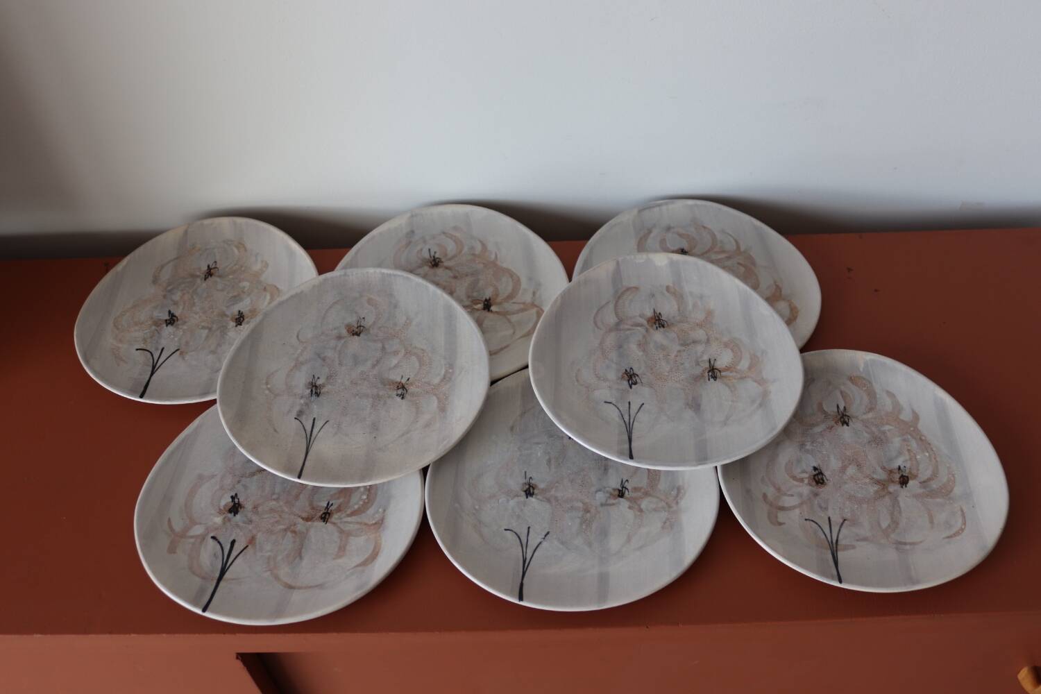 8 assiettes à dessert faïence de Pornic, France