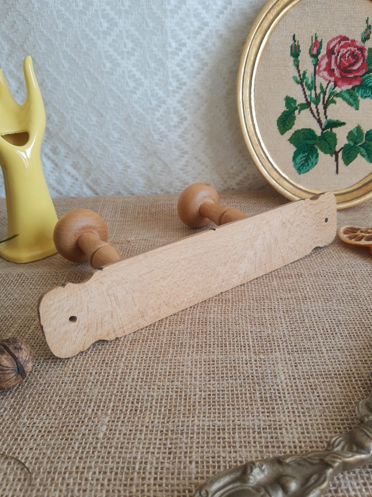 Coat rack 2 wooden hooks - vintage