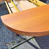 Scandinavian table