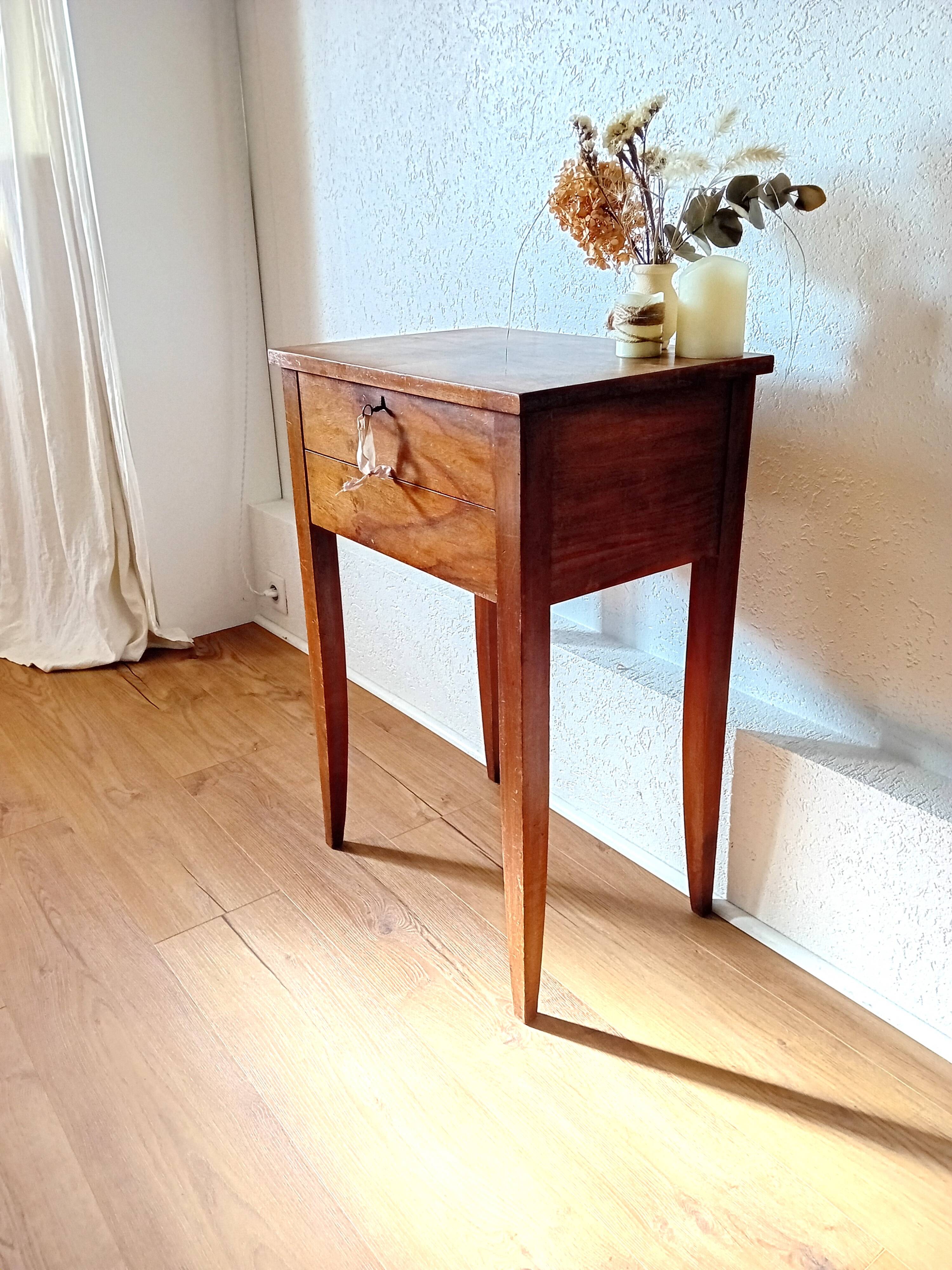 Dressing table