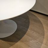 Knoll Saarinen Tulip table 137