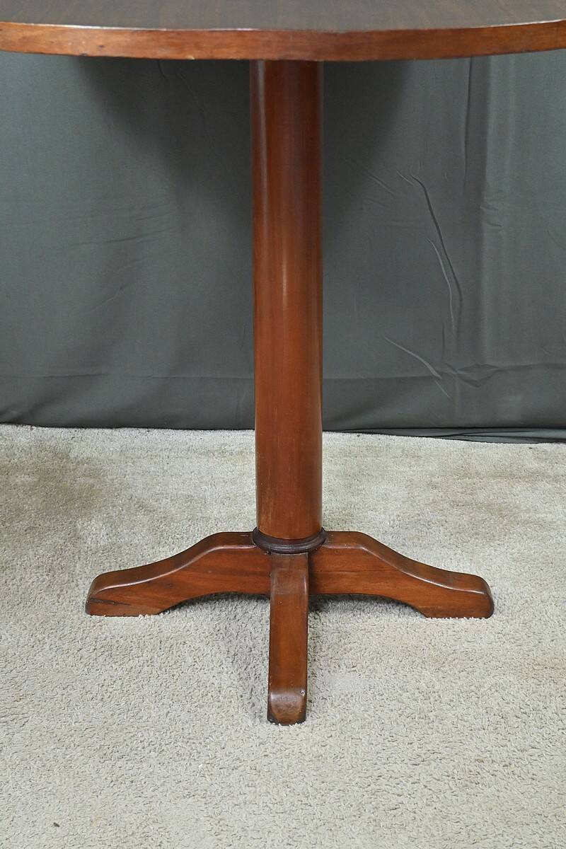 Mahogany Guéridon Table – Early 20th Century