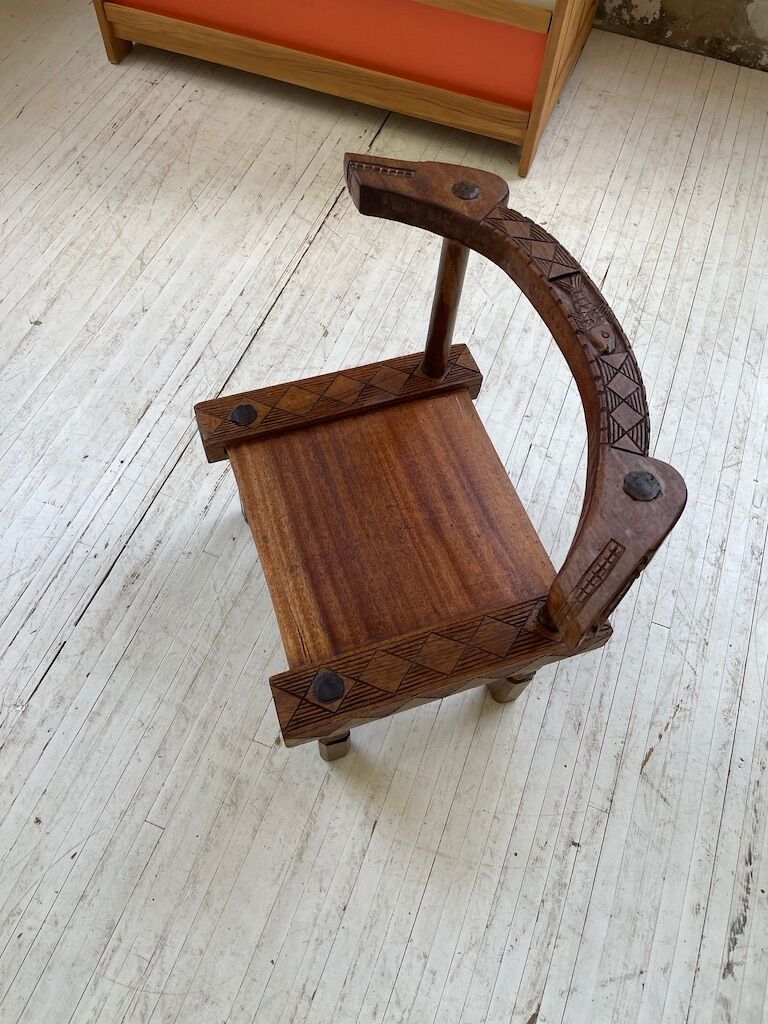 Low chair côte d'ivoire