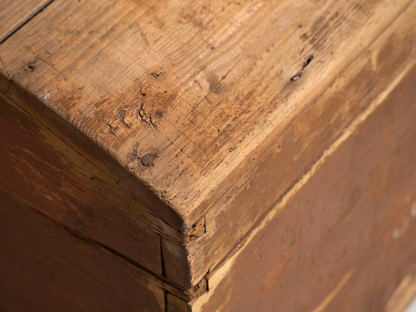 Antique chest with brown patina (c.1920) #49