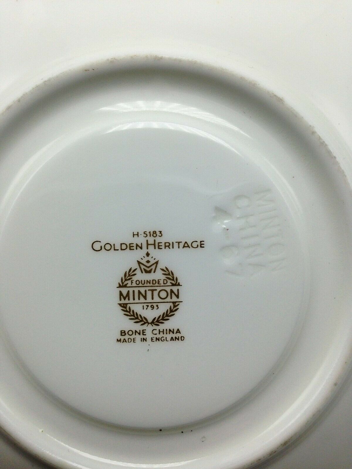 The cup with Saucer Minton Golden Heritage tea saucer cup