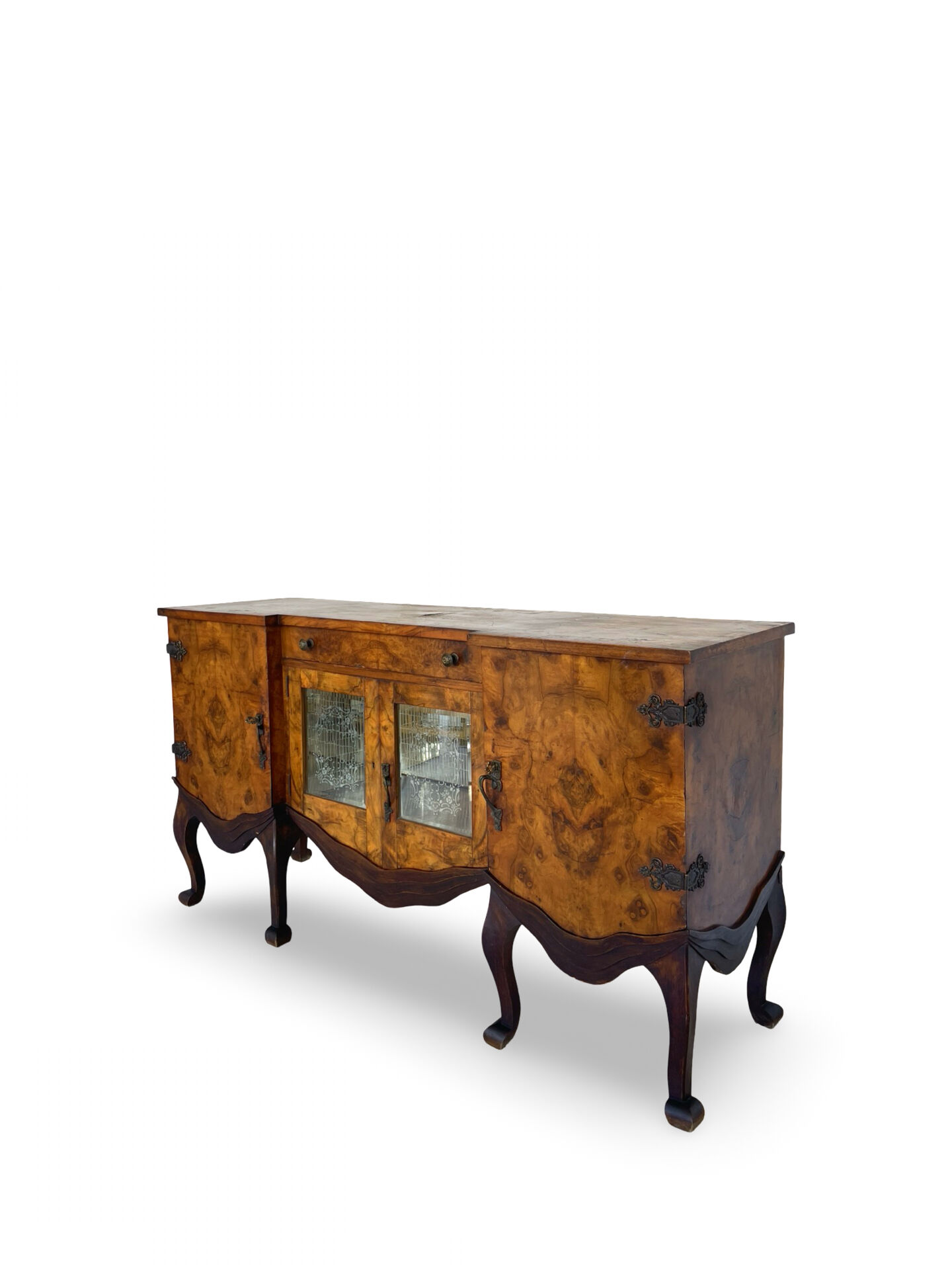 Buffet en noyer burr italien, années 1930.