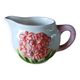 Small pitcher of slip