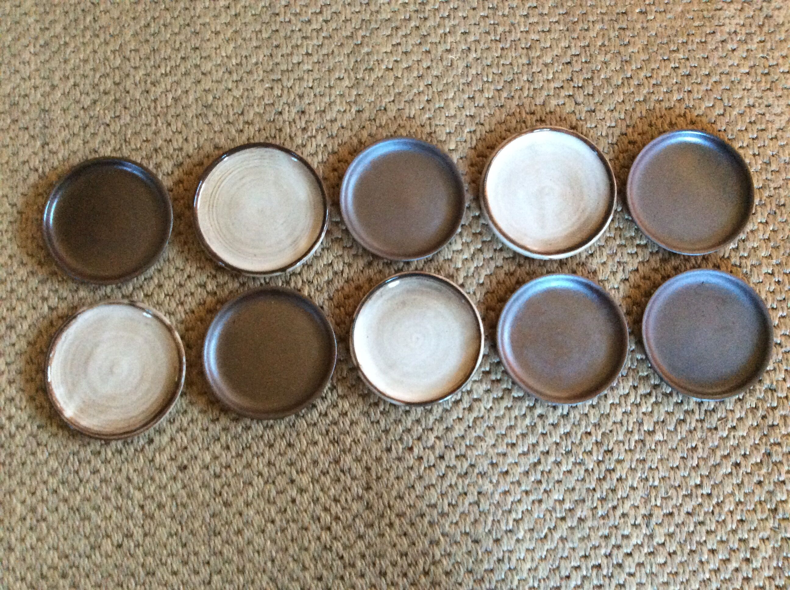 Set of 10 stoneware plates