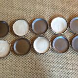Set of 10 stoneware plates