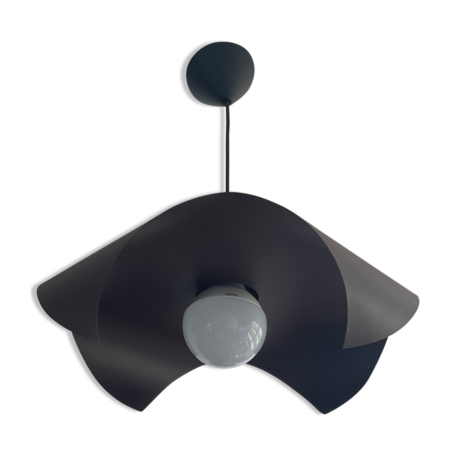 Folded metal design pendant lamp