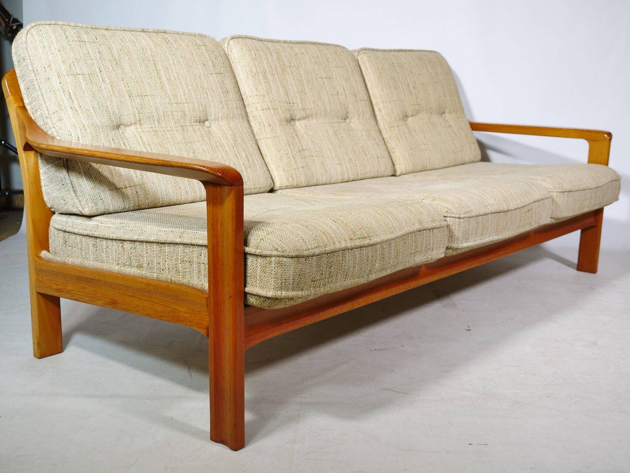Vintage Scandinavian three-seater teak sofa, 1970s