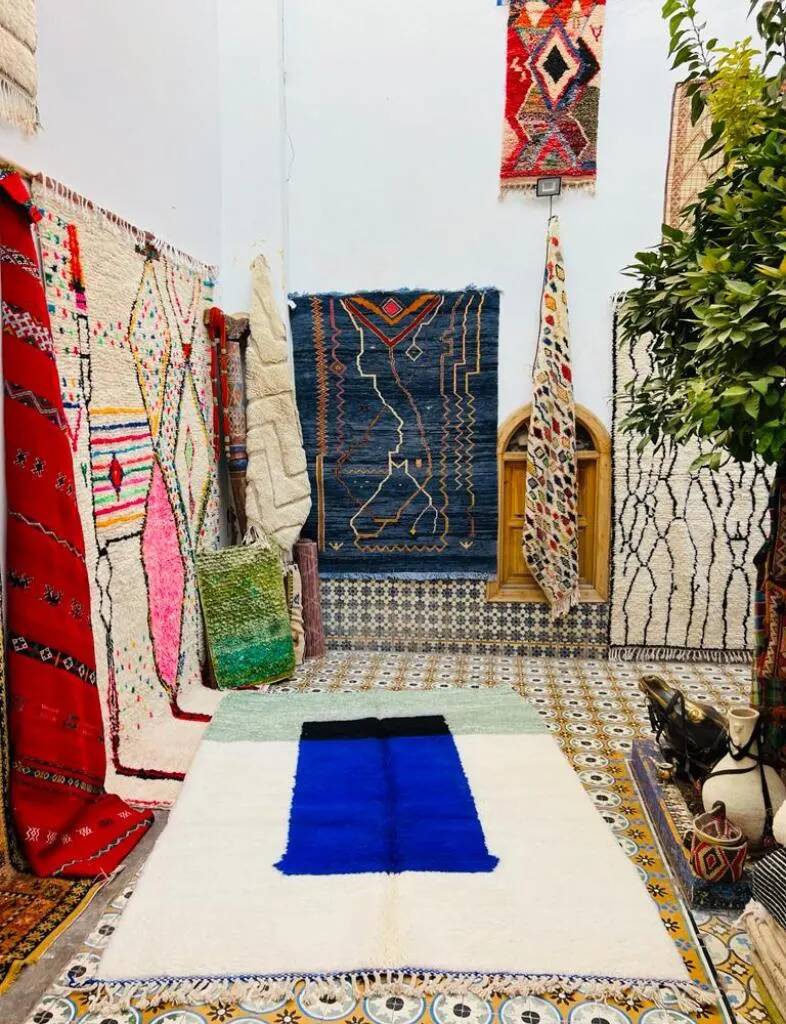 Handmade wool Berber rug 2.5 x 1.5 m