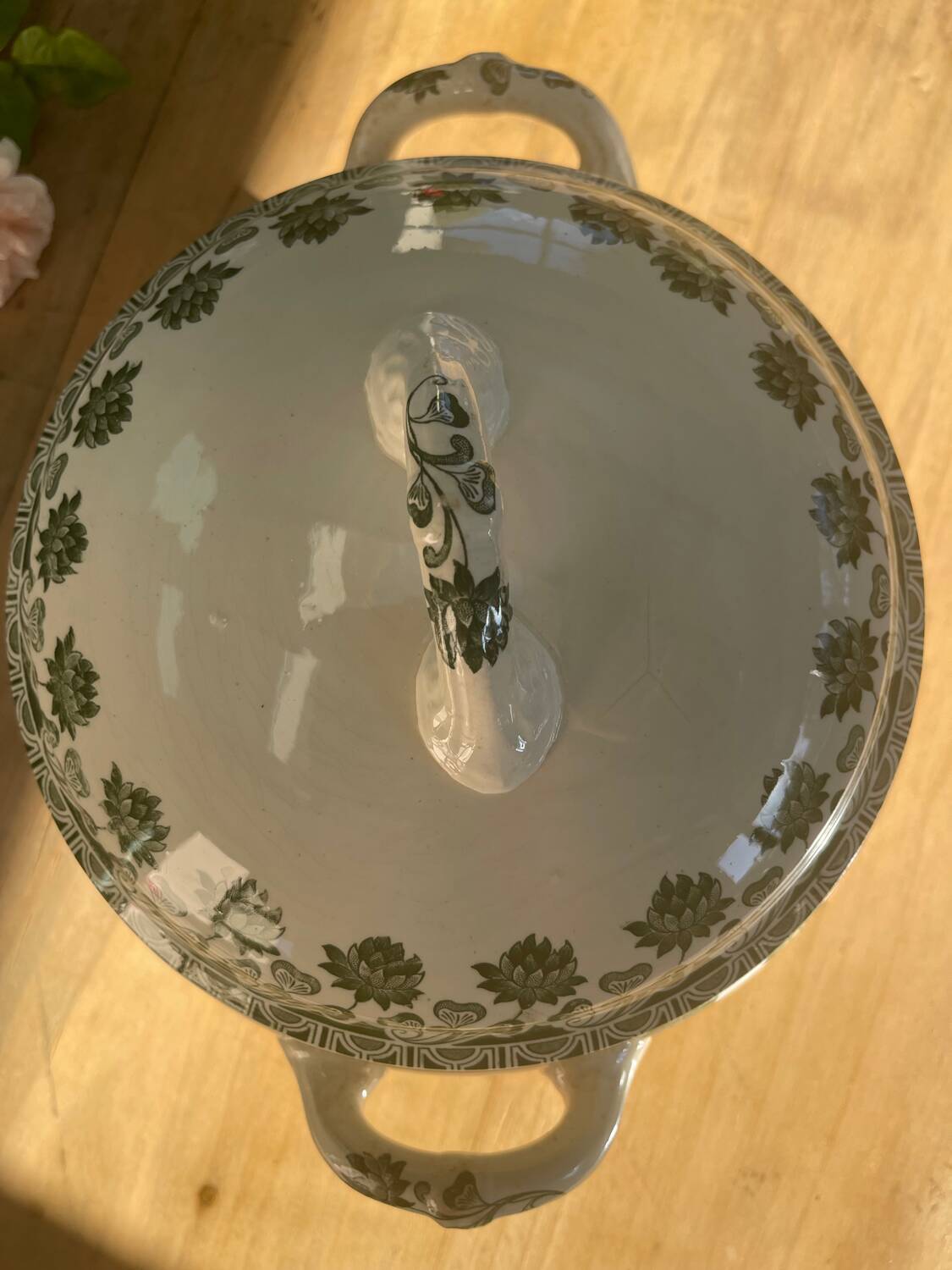 Soupière Badonviller modèle trèfle