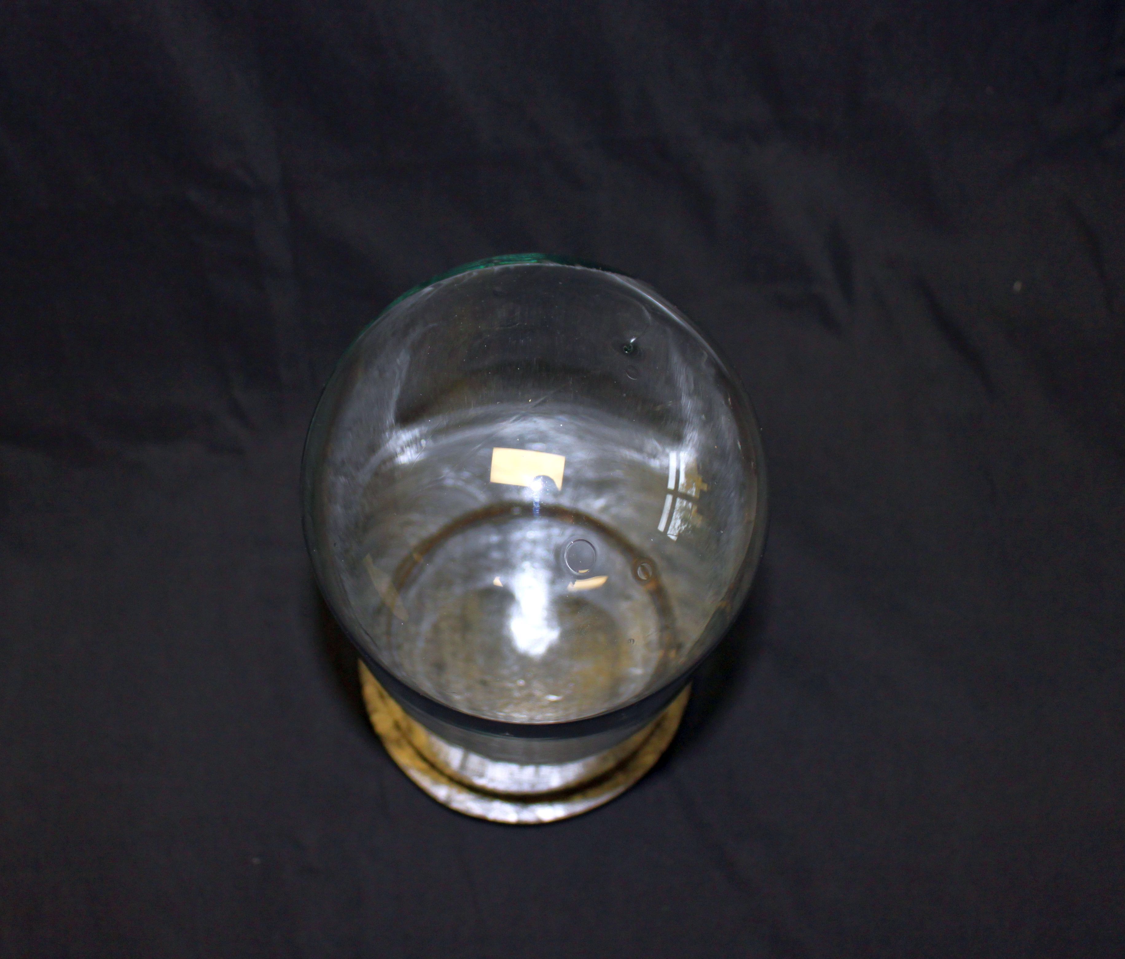 Globe in blown glass