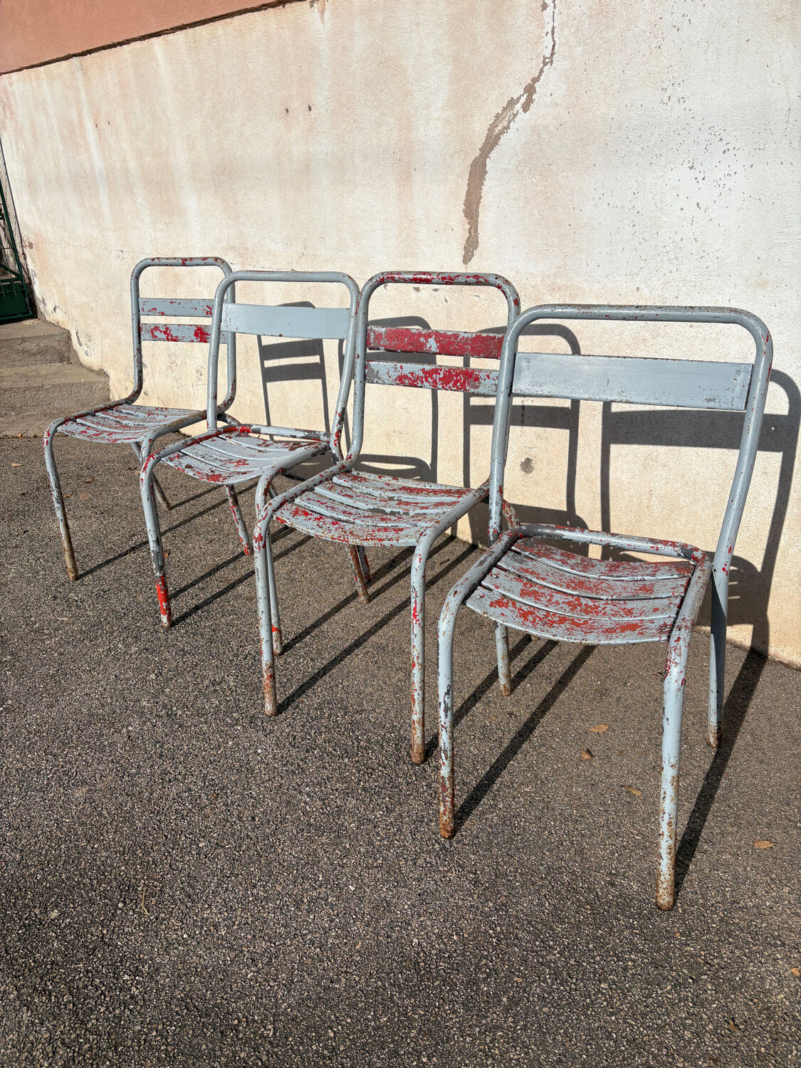 Set of 4 metal bistro chairs