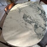 Vintage marble table with tulip base
