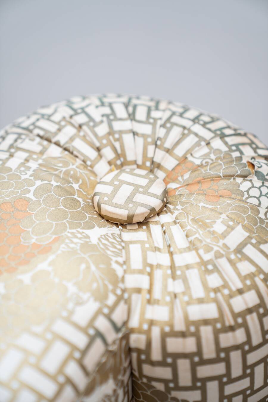 3-seater sofa and silk armchair, Tommaso Barbi, 1970