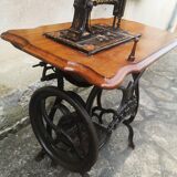 Bijou sewing machine