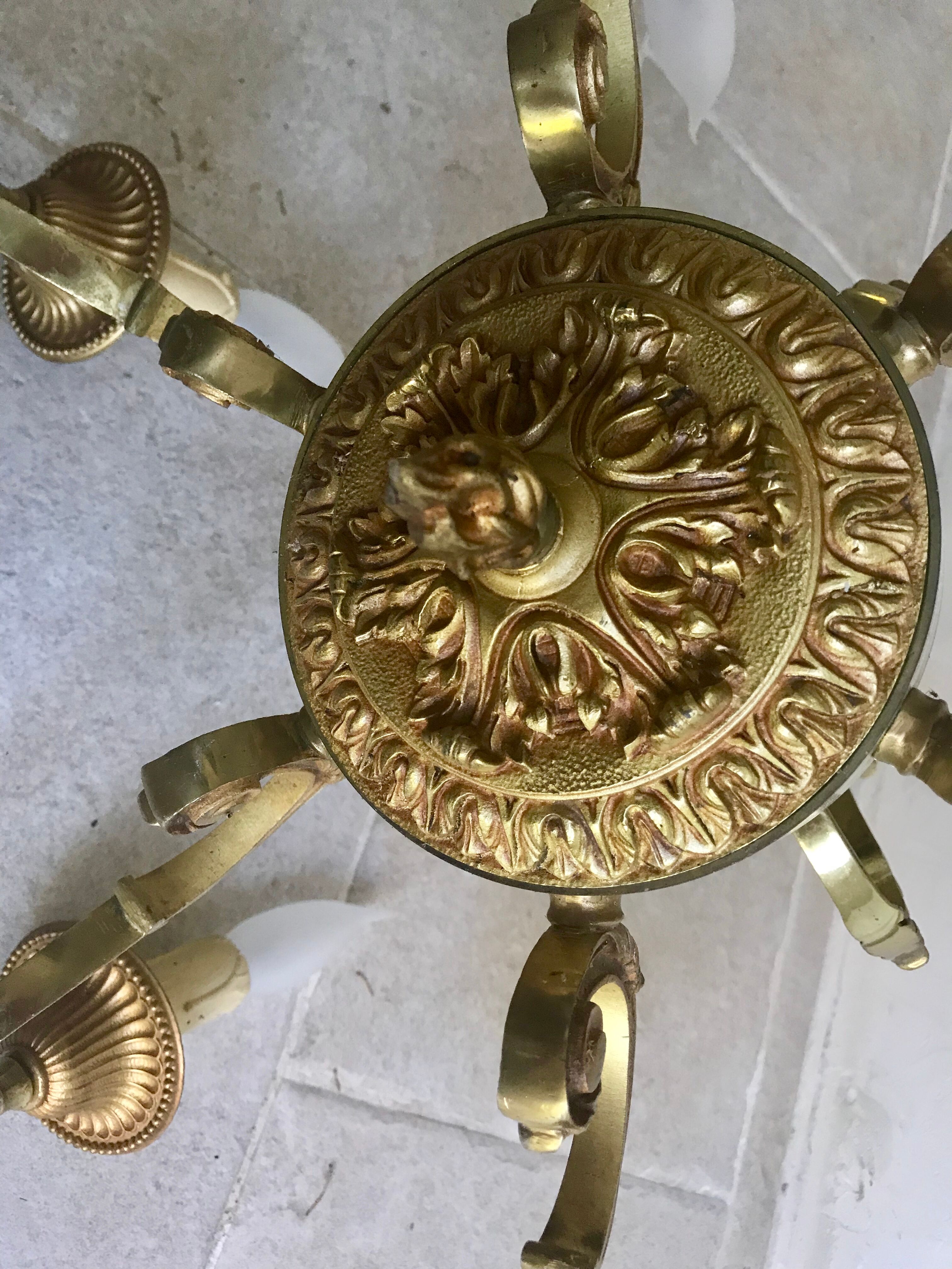 Lustre en bronze doré style Louis XVI