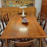 Extendable Scandinavian table