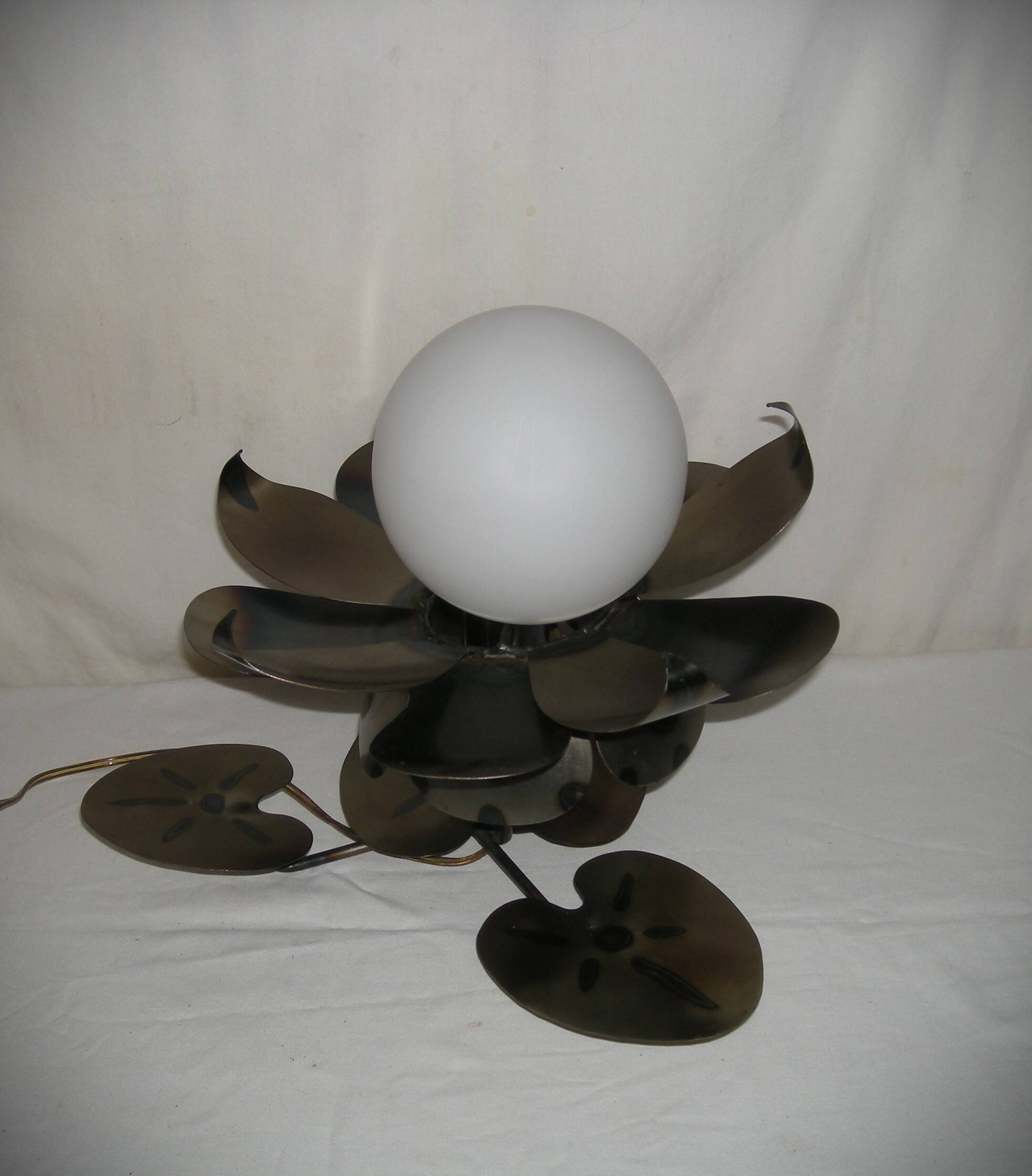 Lampe à poser nénuphar - style jansen des années 70