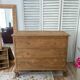 Commode pieds griffe