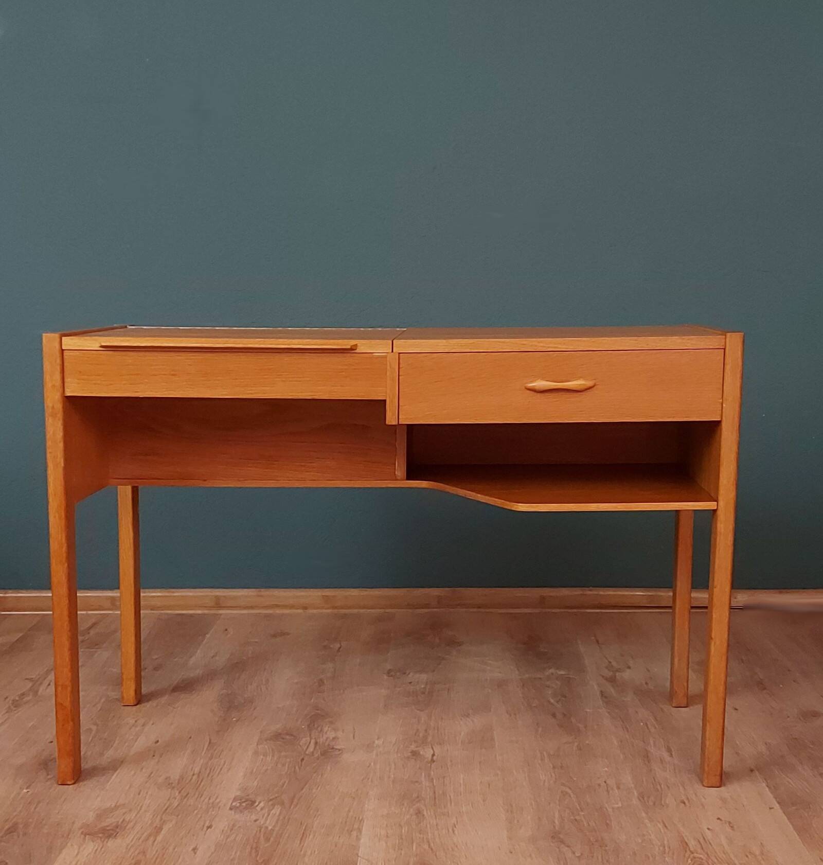 Bureau Coiffeuse en Teck Danemark Années 1960
