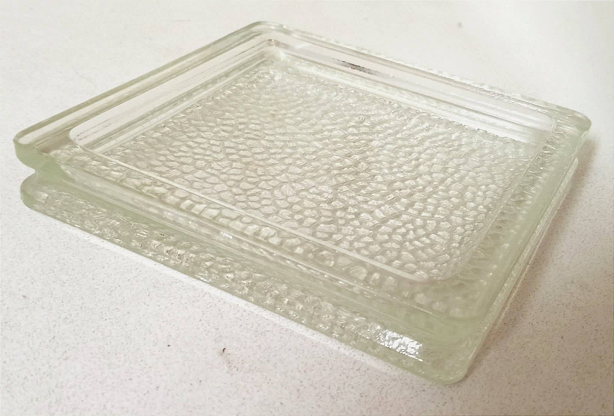 Nevada catch-all tray 1950s moulded glass Saint Gobain 20 x 20 cm