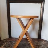 Suzy stool by Adrian Reed