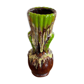 Large vase style Vallauris pistachio