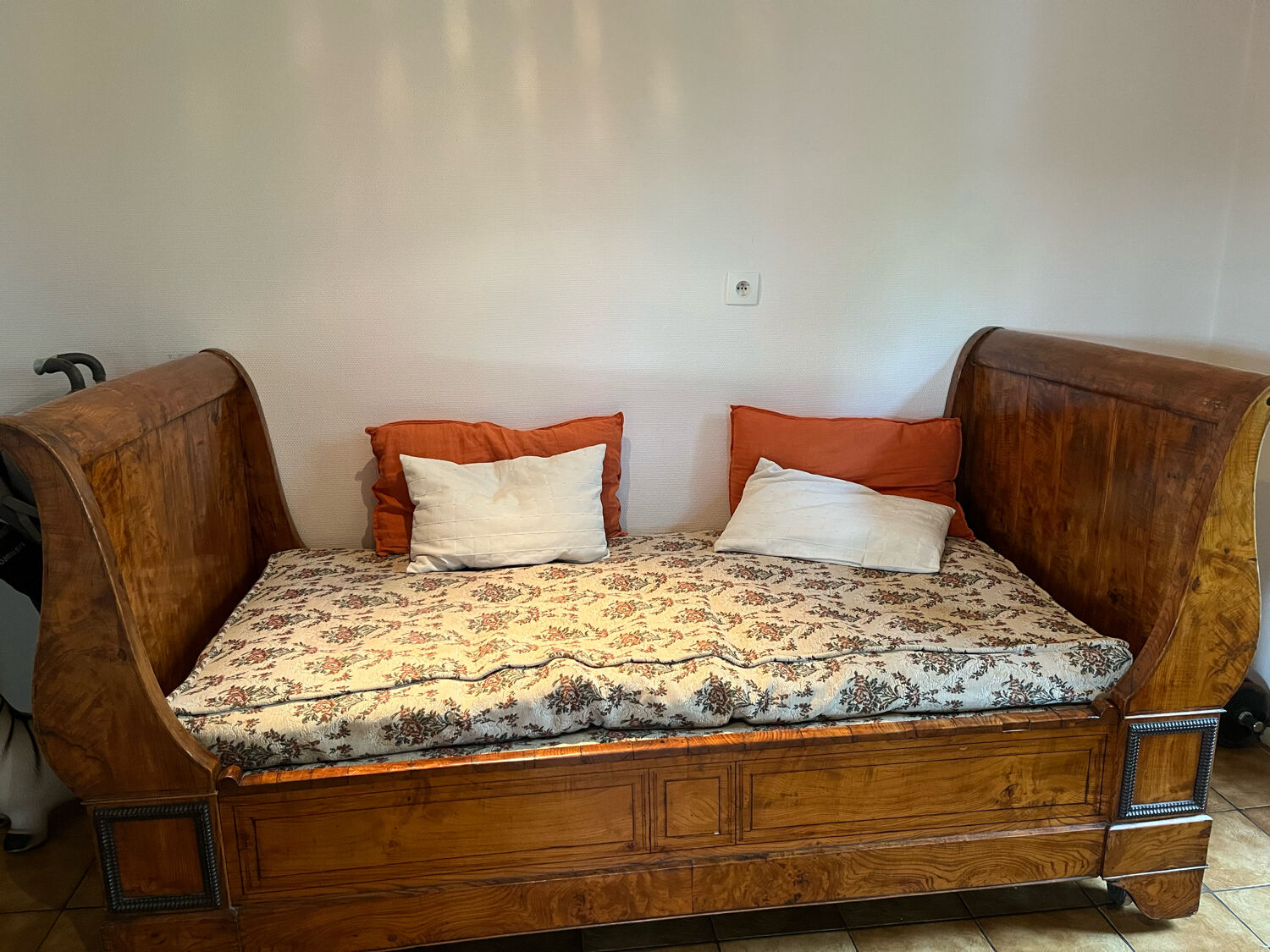 Walnut boat bed