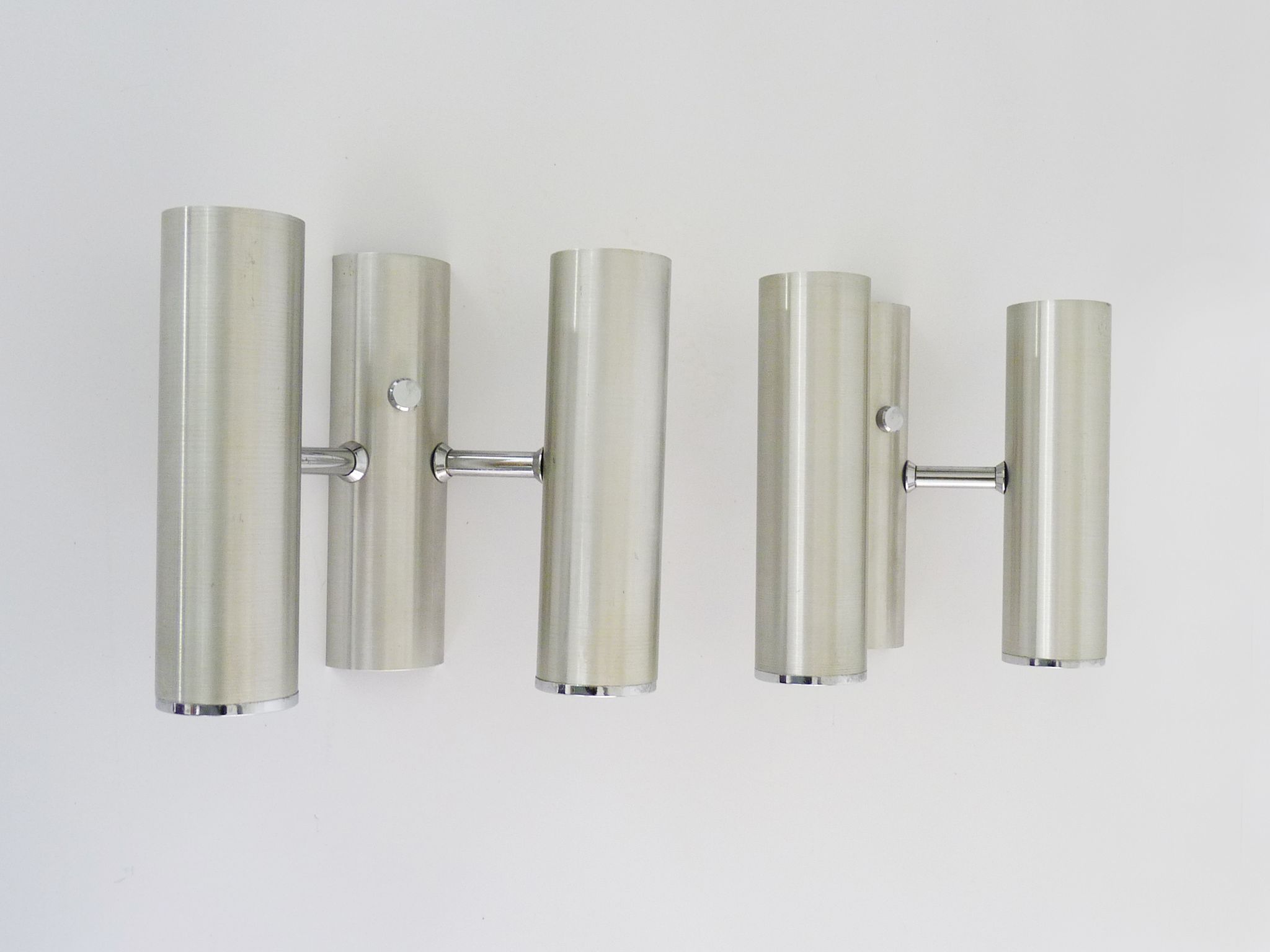 Pair of double wall lights in brushed metal, Sciolari house, Italy 1970's