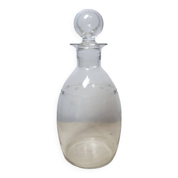 Carafe en verre gravé — Beyit