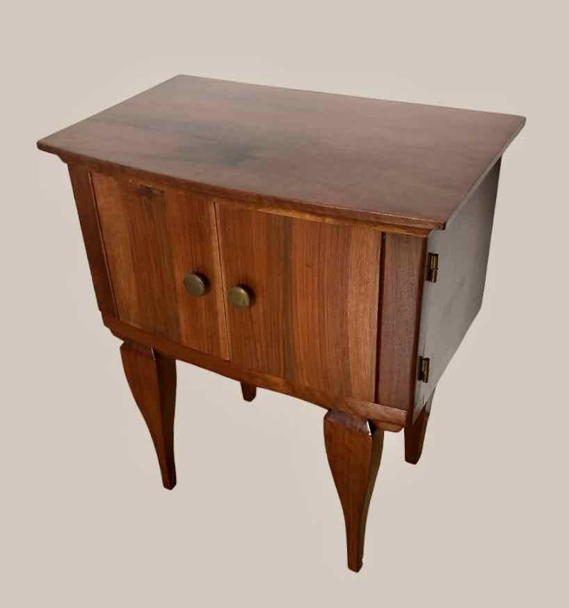 Table de chevet vintage pieds fuseau