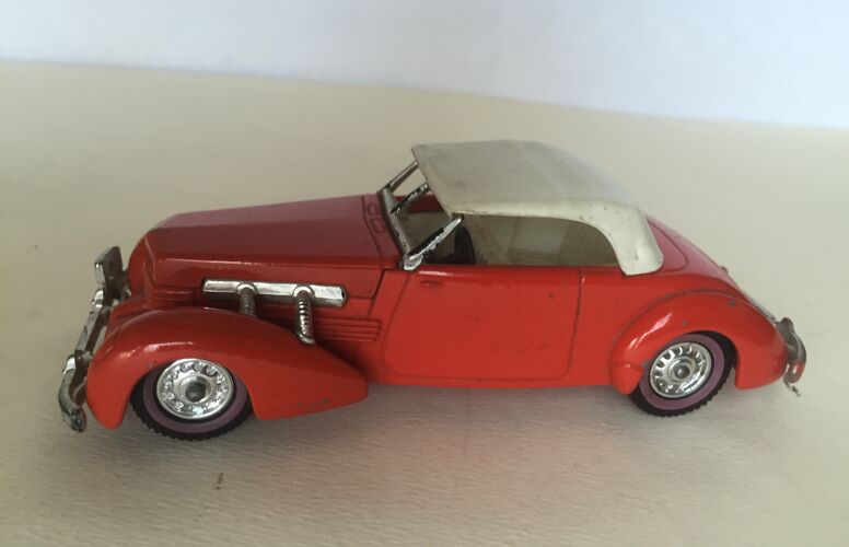 Voiture miniature ancienne en m tal Selency Voiture miniature ancienne en m tal Selency