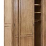 Dressing en bois massif sablé, grande armoire