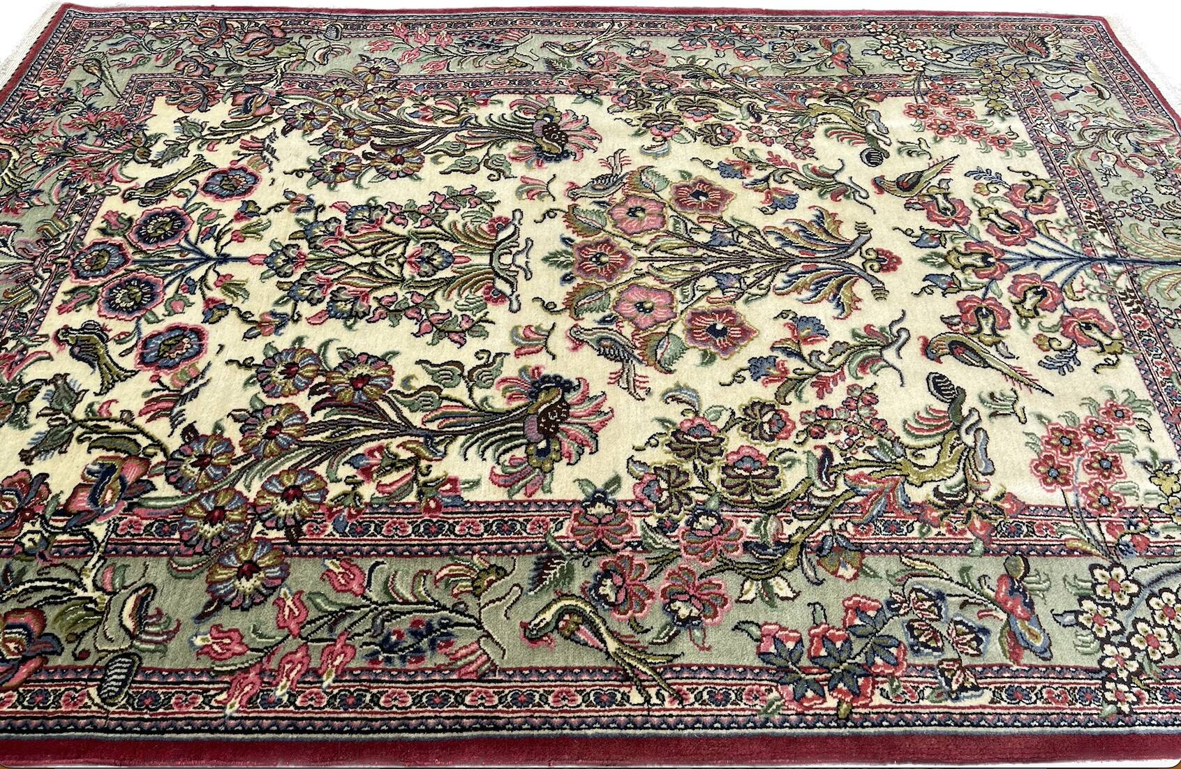 Persian carpet Ghoum