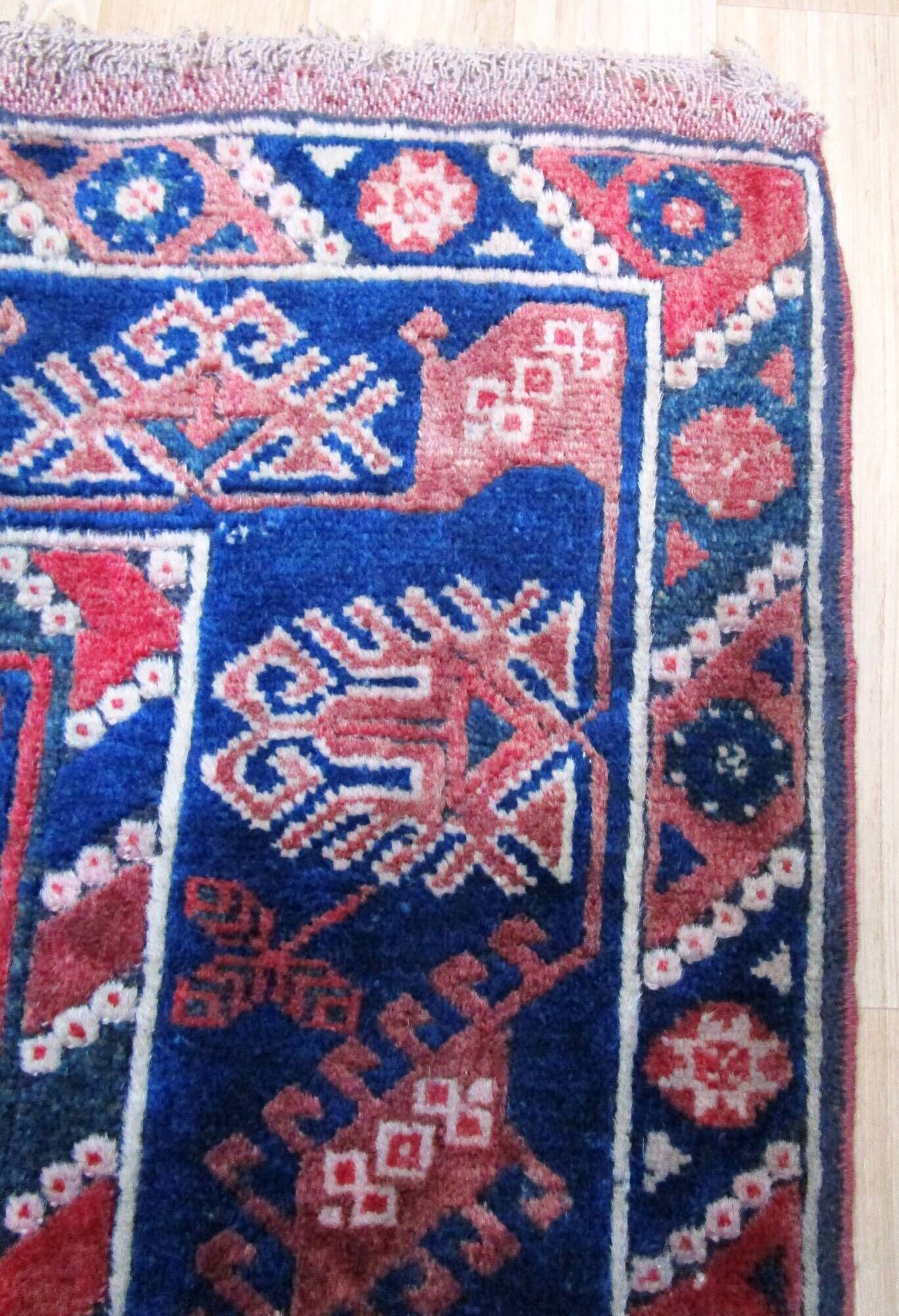 Carpet point knotted velvet wool blue red white 124 cm x 202 cm vintage