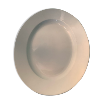 Vintage oval dish in porcelain