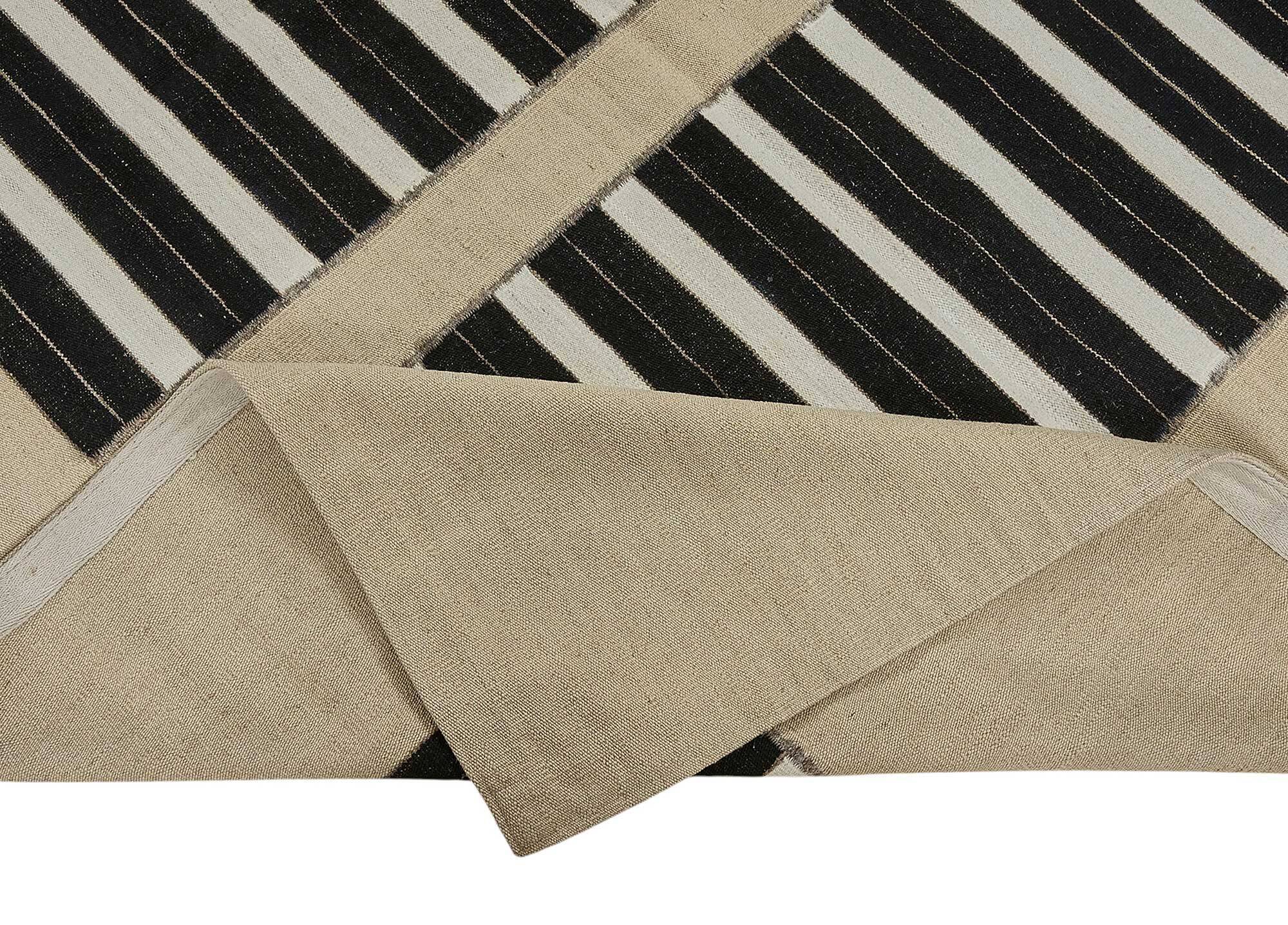 Contemporary Tribal Decorative Kilim 210 cm x 280 cm