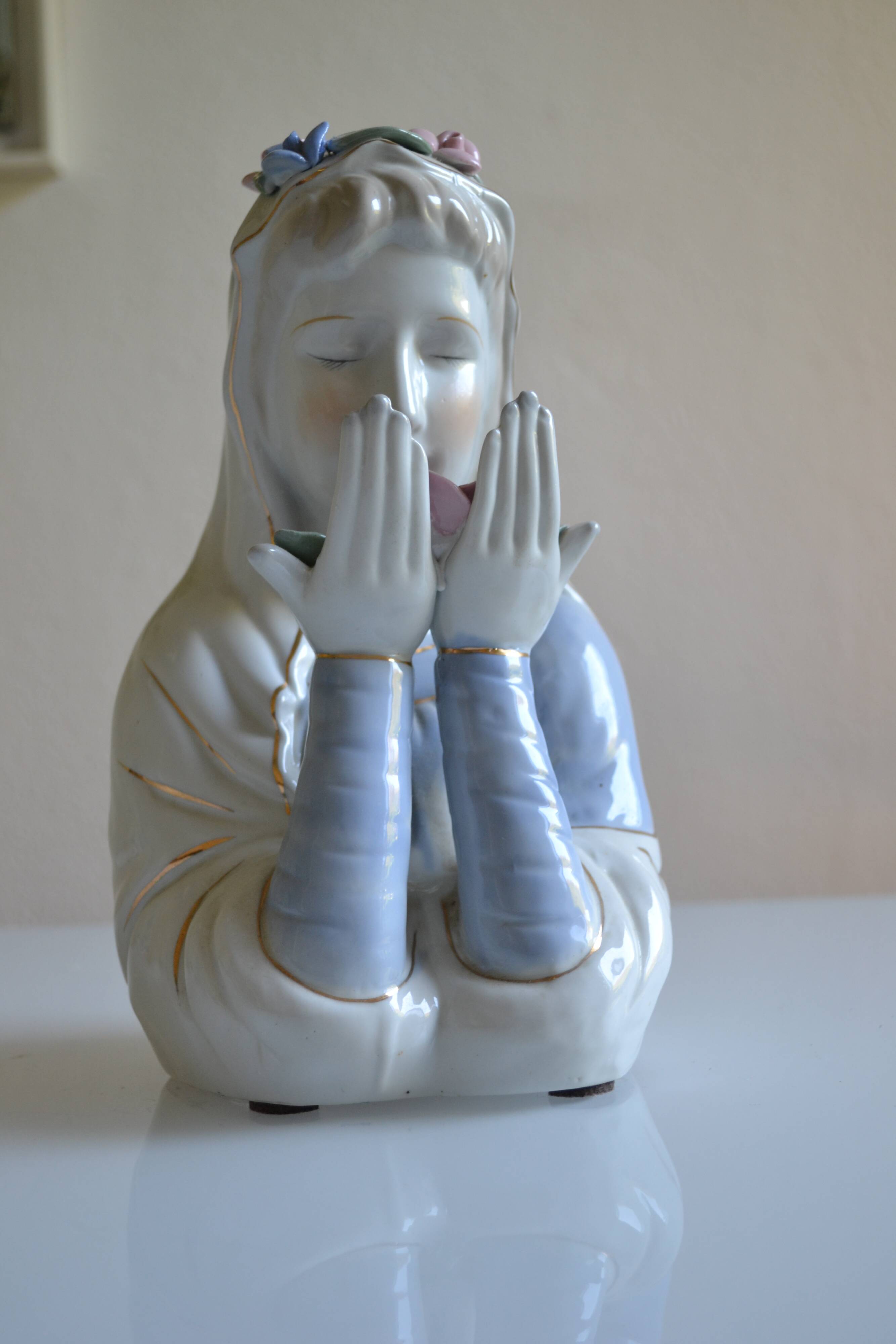 Virgin Mary statue bust in polychrome porcelain Virgin with crown of roses